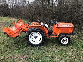 Predám malotraktor Kubota - 11