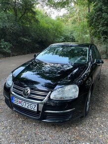 Volkswagen Jetta 1.9 TDI - 11