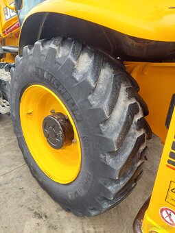 JCB 4CX PRO 14H5WA STAGE V - 11