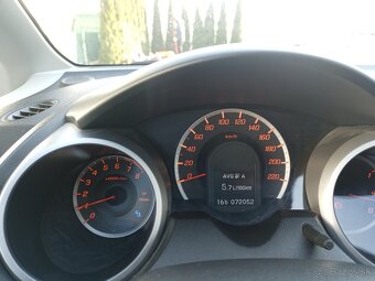 Honda Jazz 73000km benzin - 11