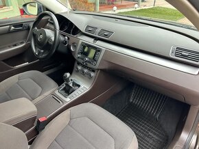 Predám VW Passat B7 1.6tdi 77KW - 11