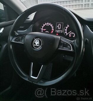 ŠKODA OCTAVIA COMBI 1.6 TDI DSG 116K AMBITION - 11