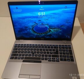 Predám Dell Latitude 5510 i7-1,8 GHz / 32GB RAM / 512GB SSD - 11