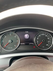 VW Touareg 3.0Tdi 4x4 - 11