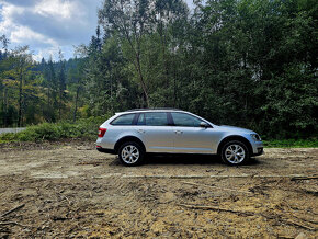 Škoda Octavia SCOUT 4x4 - 11