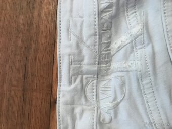 CALVIN KLEIN originál white damske rifle S - 11