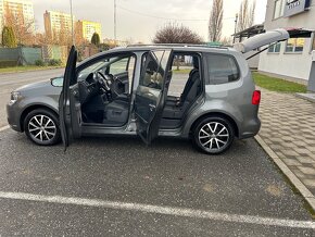 VW Touran 2,0Tdi rv:15 naj:178tis.km 1majitel - 11