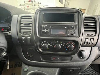 Opel Vivaro 1.6CDTi 95k KAMERA KLIMA naj:51tis.KM - 11