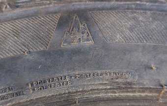 Zimne pneu 235/45 R18 - 11