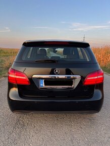 Mercedes-Benz B trieda 180 d A/T - 11