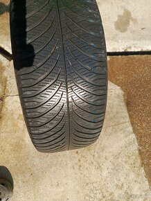 235/50 R18 - 11