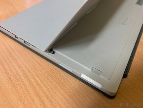 Surface PRO 5 - Tablet / notebook - 11