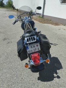 Suzuki Intruder C800 - 11