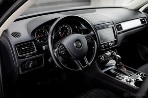 Volkswagen Touareg 3.0 V6 TDI DSG 4MOTION 262k - 11