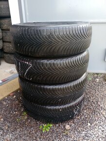 zimné pneumatiky 215/65r17- 2ks Michelin. - 11