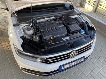 Volkswagen Passat 2.0 TDI R-Line Kúpené v SR, Rline, R Line - 11