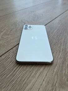 iPhone 11 Pro Max - 11