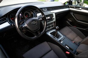 Volkswagen Passat Variant 2.0 TDI BMT Comfortline - 11