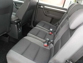 Volkswagen Touran 1.6 TDI Trendline - 11