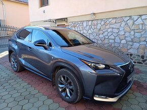 Lexus NX200T - 11