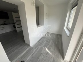 2 izb. RD, 100m2, na pozemku 823 m2 v Močenku - 11