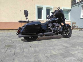 INDIAN CHIEFTAIN Dark Horse model 2022 - 11