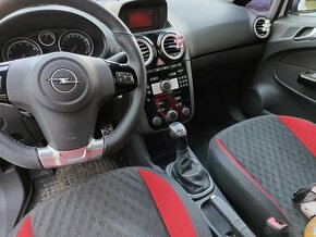 Opel Corsa D 1.6 turbo GSI - 11