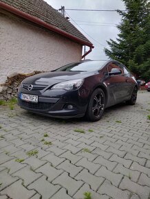 Opel astra gtc 1.4l turbo - 11