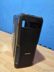 Zalman z3 plus pc skrina - 11