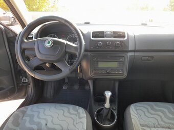 Škoda Fabia Combi 1.4 16V Ambiente MAX - 11