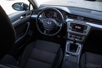 Volkswagen Passat Variant 2.0 TDI BMT Highline - 11