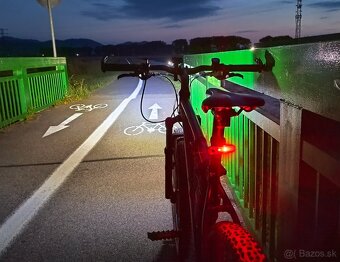 Profi LED SET svetlá na bicykel 1200LM, 17 režimov, 5600 mAh - 11