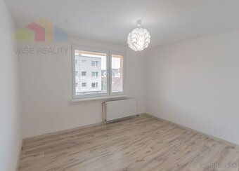 Na predaj krásny 4-izbový byt s balkónom, 85 m², Radničné ná - 11