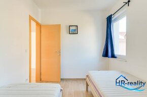 Pag, Novalja – zariadený apartmán na predaj - 11