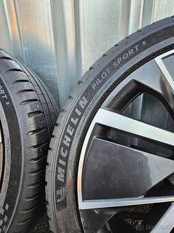 Letní alu kola Vega 19" Škoda Superb 235/40 R19 - 11