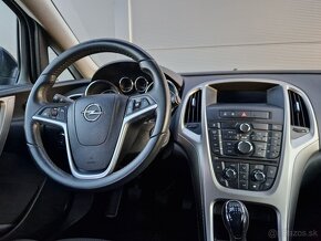 Opel Astra 1.7 CDTI - 11