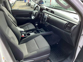 Toyota Hilux DC 2.4 I D-4D Live - 11