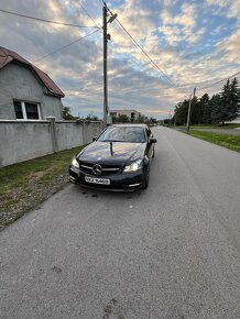 Mercedes benz c220 cdi amg - 11