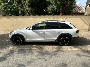 Audi A4 B8 allroad quattro - 11