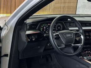 Audi e-tron Quattro 55 300kW Panorama B&O HUD Masáž ZÁRUKA - 11