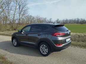 Hyundai Tucson - 11