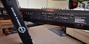 KORG KRONOS X 73 - 11