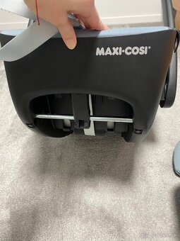 Maxi COSI pebble 360 dvojicky - 11