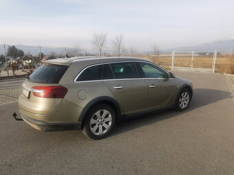 Opel Insignia Country Tourer 4x4 - 11