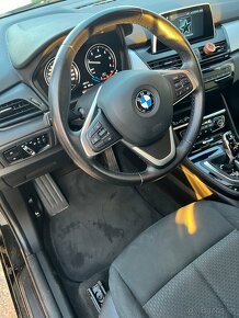 BMW 218d Gran Tourer 2 - 11