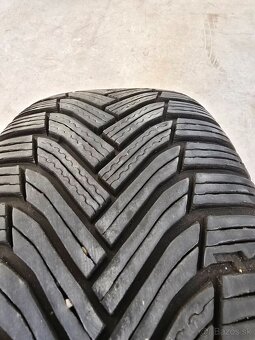 Predám pneu 205/50 R17 na originál diskoch Škoda - 11