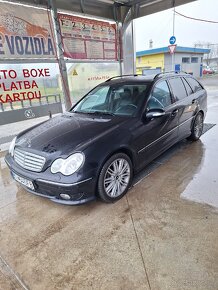 Mercedes Benz C320CDI
W203 V6 - 11