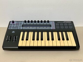 NOVATION ReMOTE 25 SL Compakt …. MIDI klávesnica - 11