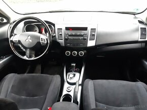 Mitsubishi Outlander 2.4 benzín 125kw, automat. CVT  4WD - 11