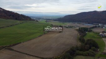 HALO reality - Predaj, pozemok pre rodinný dom   1156 m2 Sto - 11